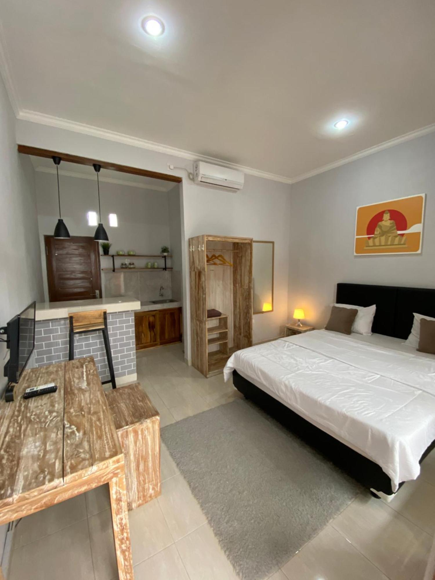 Lagriya Guest House Ketewel Exterior photo